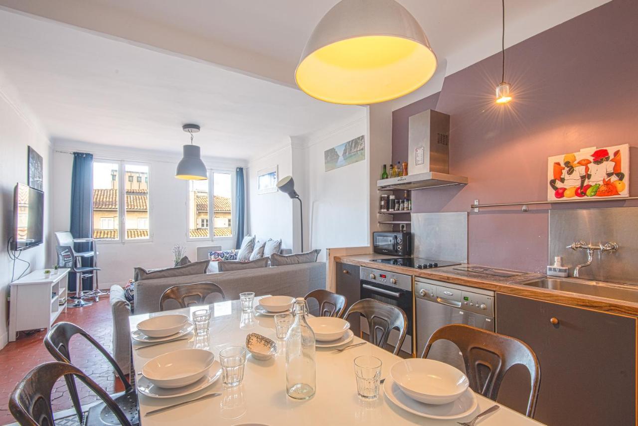 Mai Homes - Le Colbert Marseille Bagian luar foto