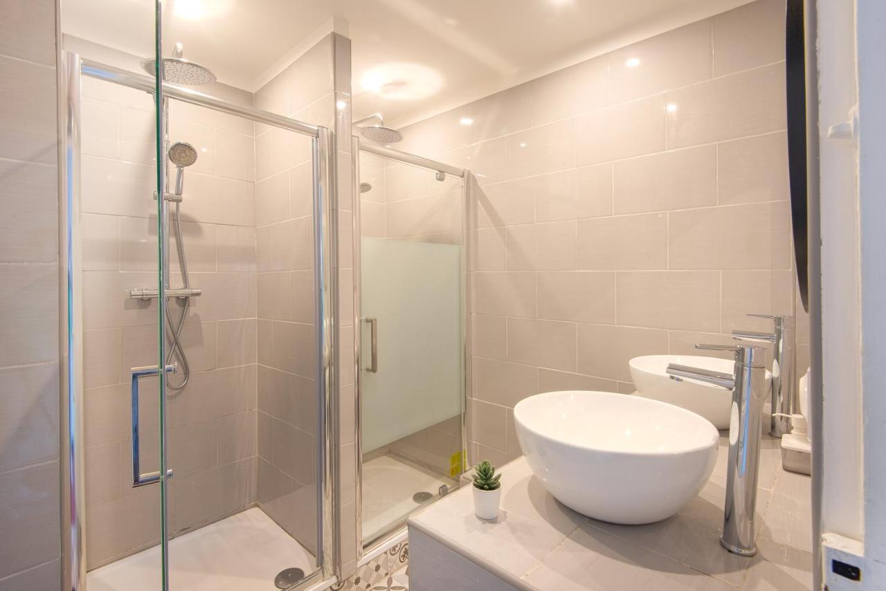 Mai Homes - Le Colbert Marseille Bagian luar foto